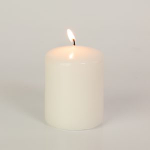 6 Pack 5x8cm Pillar Clover Leaf Candles
